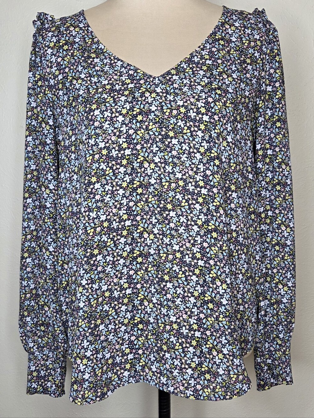 LOFT Floral Ruffle Shoulder Long Sleeve Blouse Floral Print Small Cottagecore